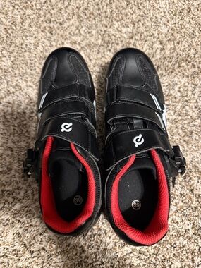 Peloton Black Cycling Shoes with Red Collar